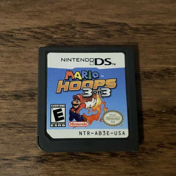 Mario Hoops 3 on 3 (NINTENDO DS) Authentic Game Cartridge Only - Picture 1 of 2